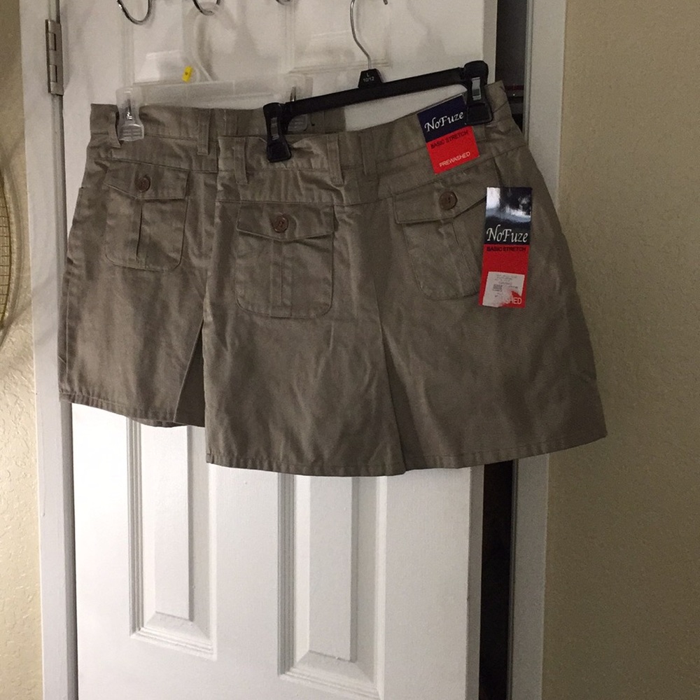 - No fuze  adenim legend girl skirt size 14 new